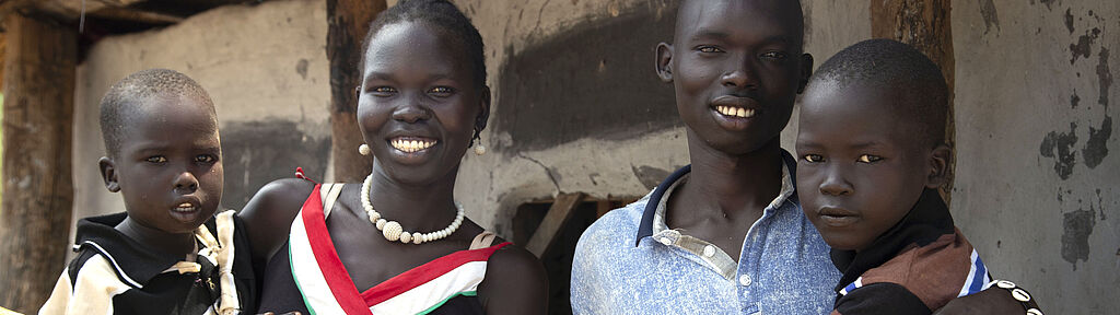 Sie befinden sich im Bereich "Wie wir arbeiten". Auf dieser Seite stellen wir Ihnen TearFund in einem Kurzüberblick vor. Sie befinden sich im Bereich "Wie wir arbeiten". Auf dieser Seite stellen wir Ihnen TearFund in einem Kurzüberblick vor.