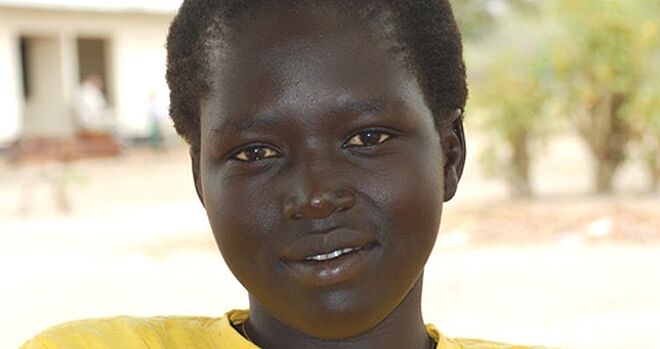 16-jährige Deborah aus dem Südsudan