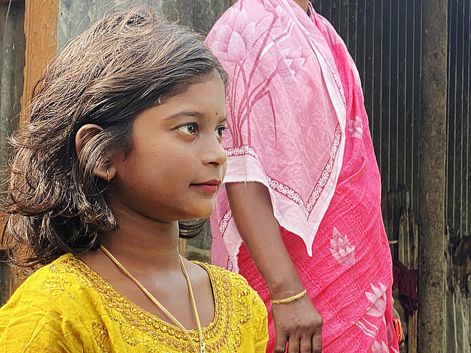 Damit Kinder nicht verheiratet werden, gibt es Schulungen über Menschenrechte. Bild: Thomas Stahl, TearFund Schweiz