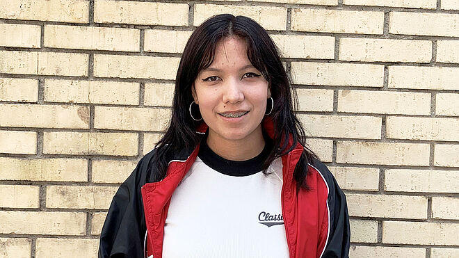 Lia Tran, KV-Lernende im 2. Jahr Lia Tran, KV-Lernende im 2. Jahr