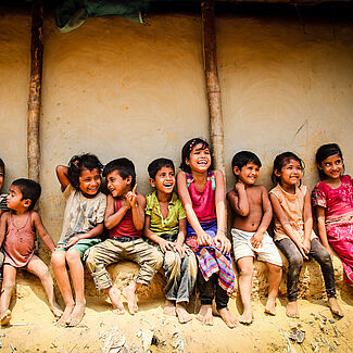 Kinder in Bangladesch. Bild: TearFund Neuseeland Kinder in Bangladesch. Bild: TearFund Neuseeland