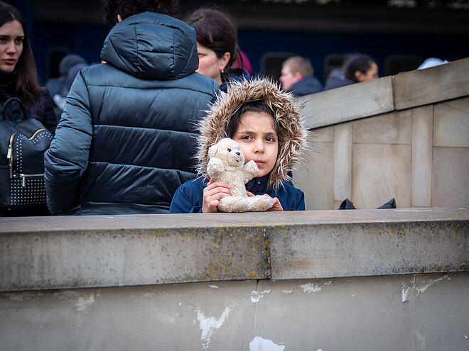 Für die Kinder ist die Krise besonders tragisch. Bild: Jana Cavojská, Slovakia